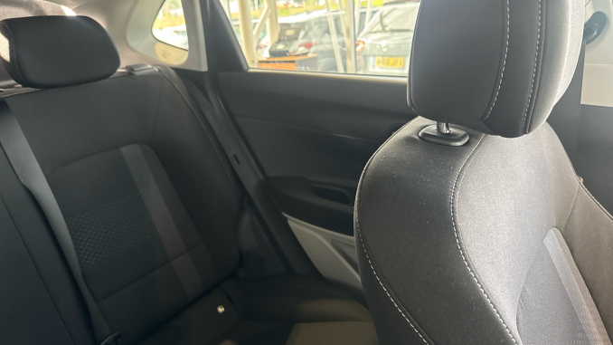 Hyundai i20 1.0T GDi 90 Tech Line 5dr Petrol Hatchback - Image 39
